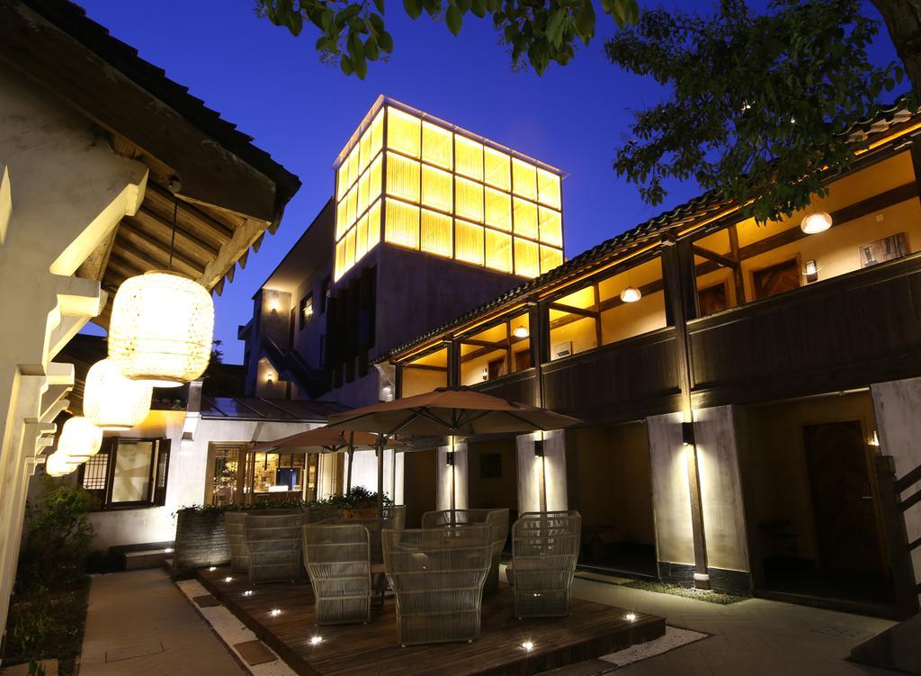 Floral Hotel - Yuexiang Inn Wuzhen Цзясин Экстерьер фото