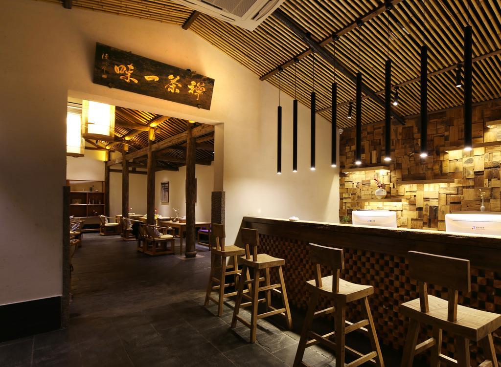 Floral Hotel - Yuexiang Inn Wuzhen Цзясин Экстерьер фото