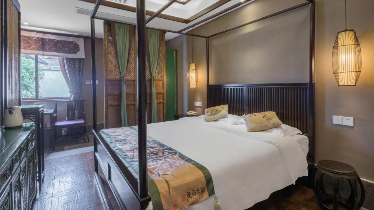 Floral Hotel - Yuexiang Inn Wuzhen Цзясин Экстерьер фото