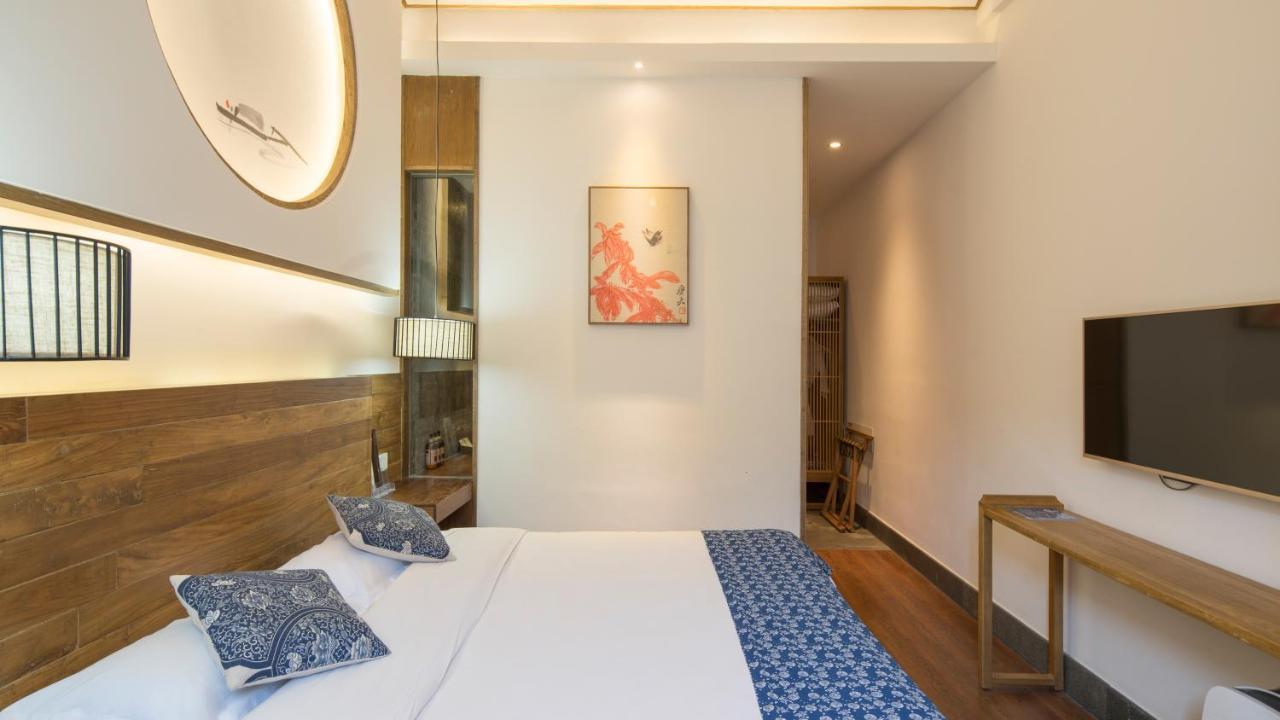 Floral Hotel - Yuexiang Inn Wuzhen Цзясин Экстерьер фото
